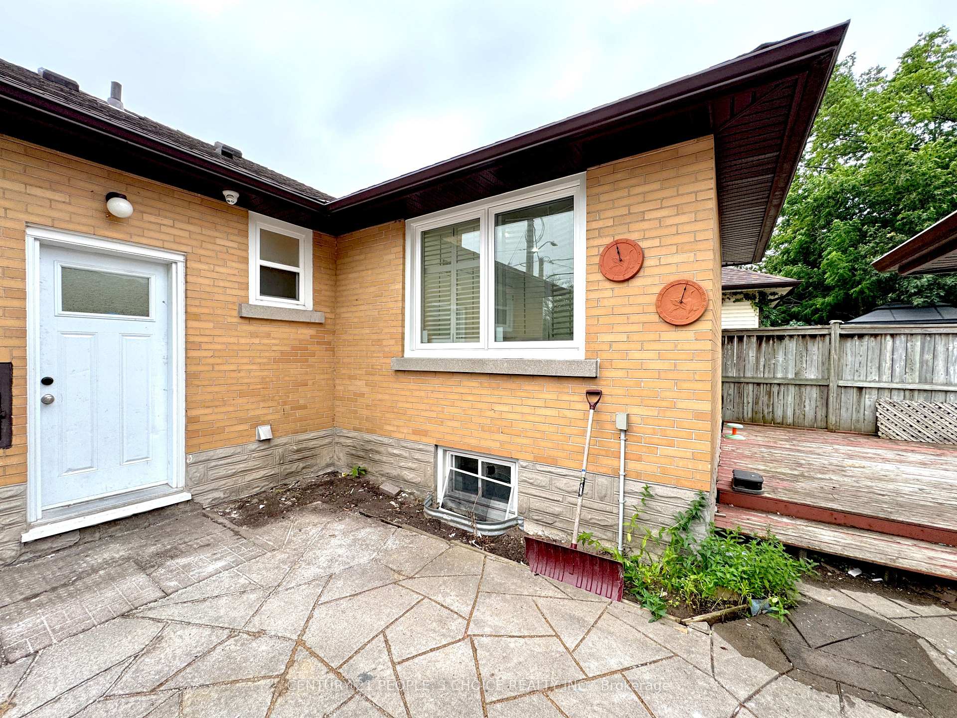 Photo 2 of Unit Basement, 50 Jackson Avenue, Kitchener — HOMEH