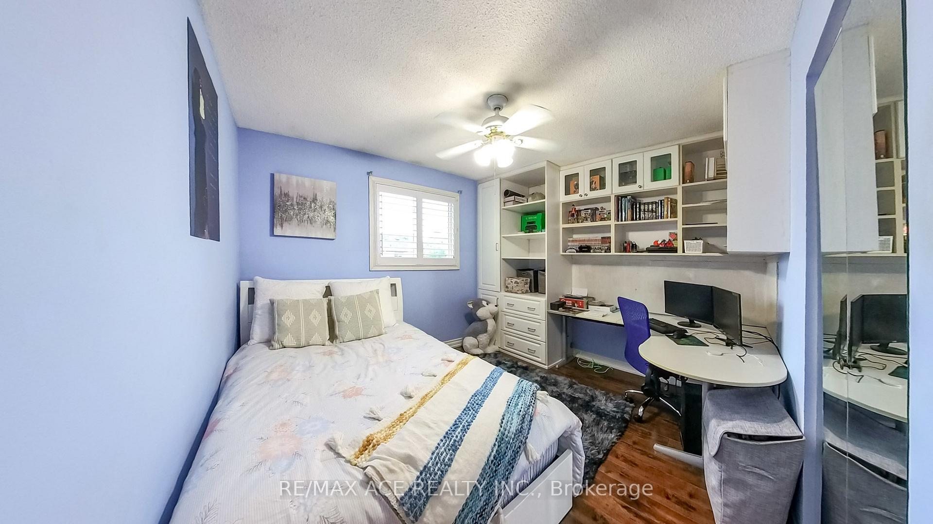 Photo 19 of 15 Brennan Road, Ajax, Central West — HOMEH