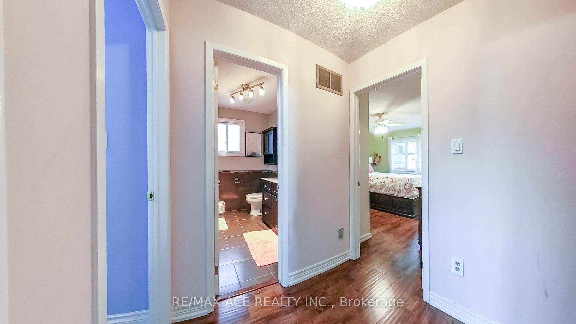 Photo 20 of 15 Brennan Road, Ajax, Central West — HOMEH