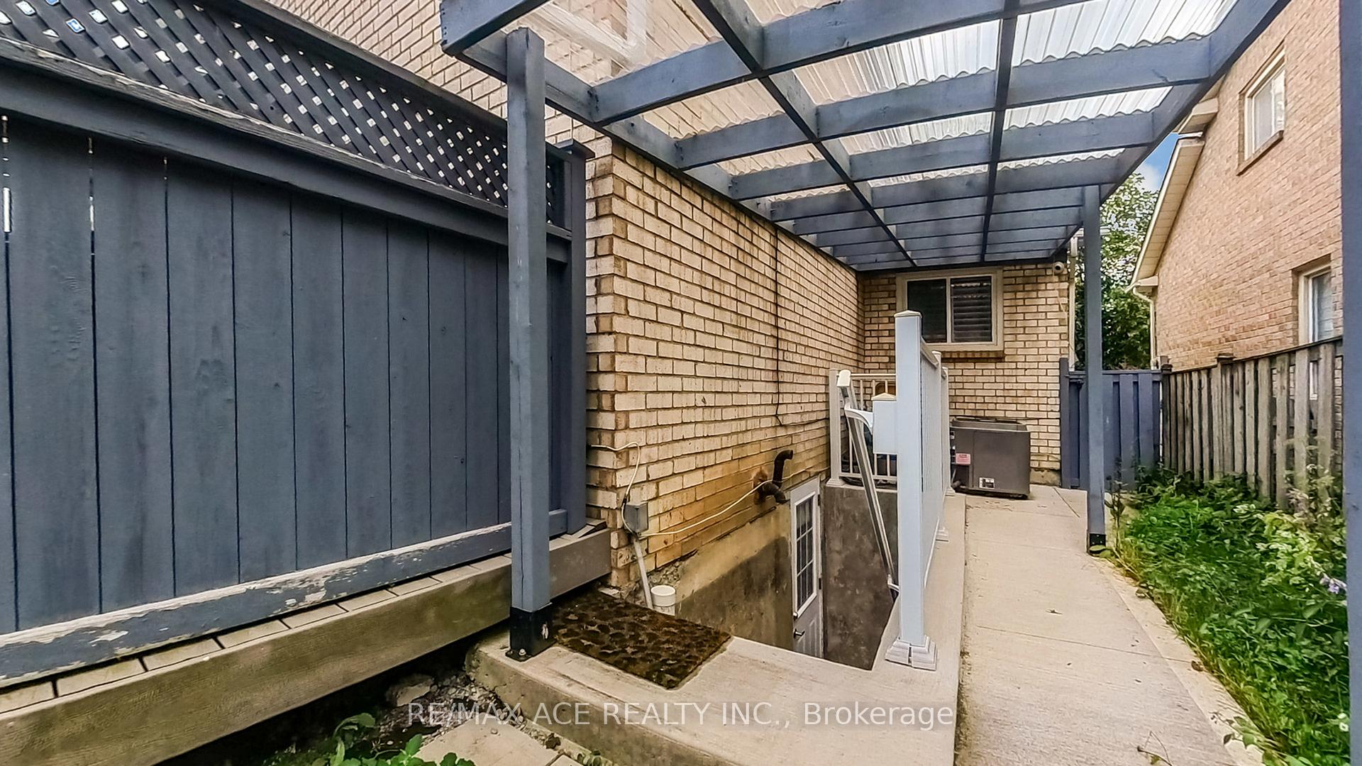Photo 34 of 15 Brennan Road, Ajax, Central West — HOMEH