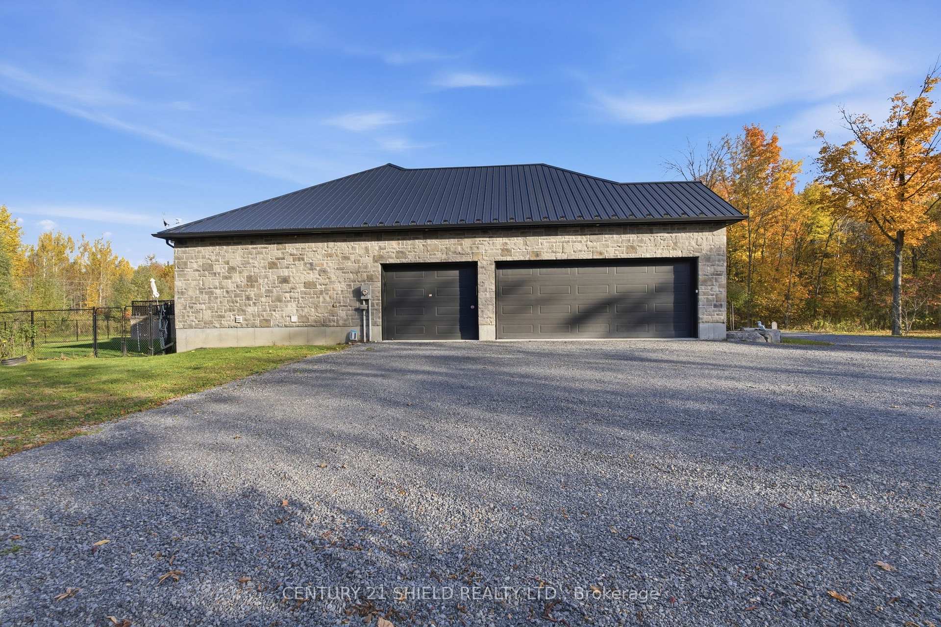 Photo 18 of 3822 Lakeside Drive, South Glengarry, South Glengarry (Lancaster) Twp — HOMEH