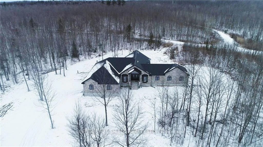 Photo 2 of 3822 Lakeside Drive, South Glengarry, South Glengarry (Lancaster) Twp — HOMEH