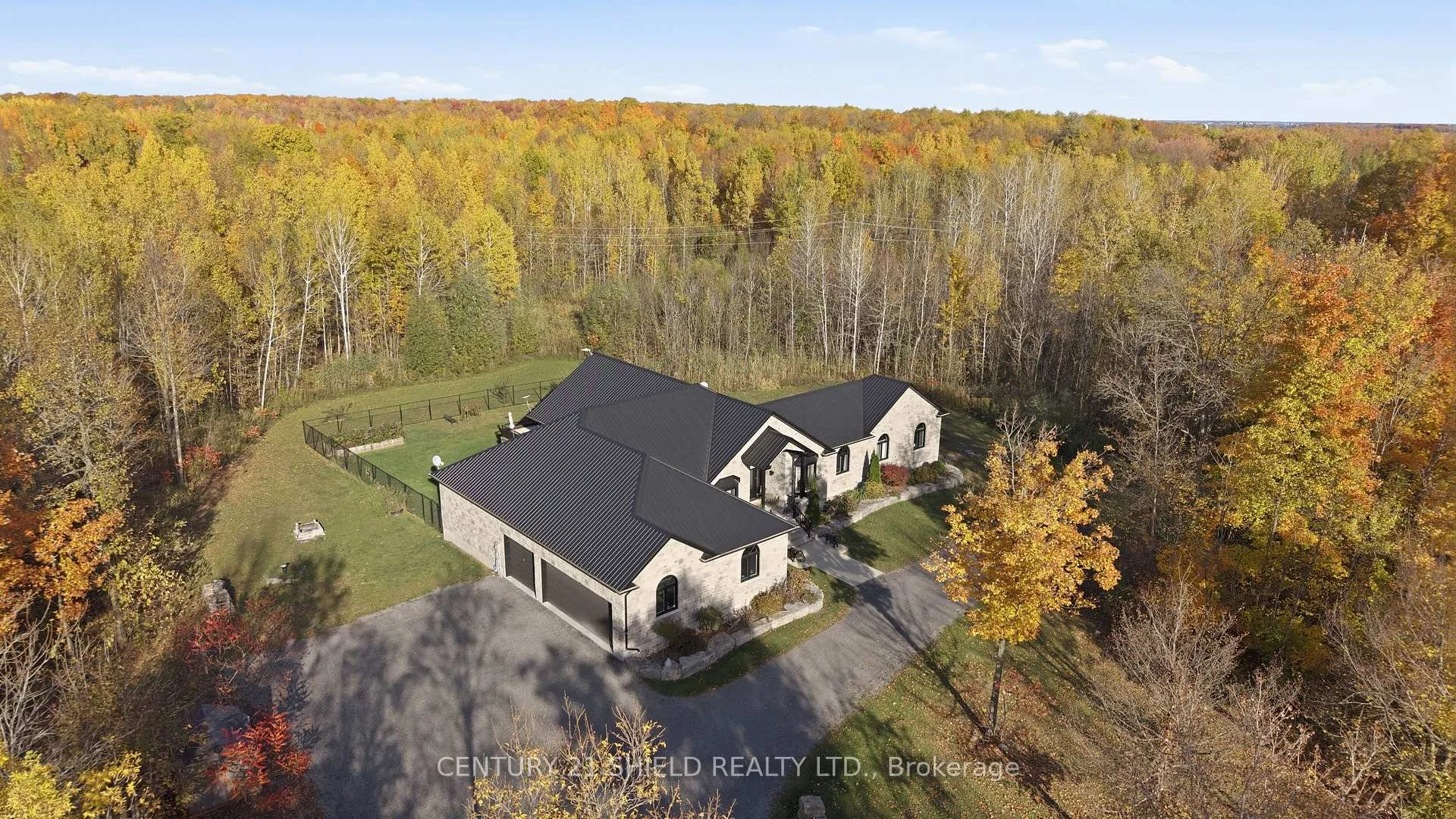 Photo 7 of 3822 Lakeside Drive, South Glengarry, South Glengarry (Lancaster) Twp — HOMEH