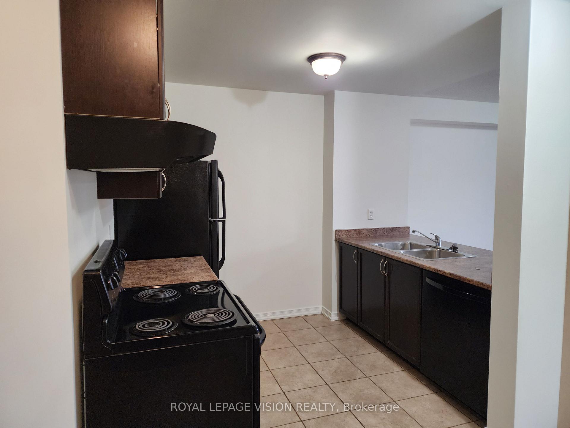 Photo 5 of 1387 Benson Street, Innisfil, Alcona — HOMEH