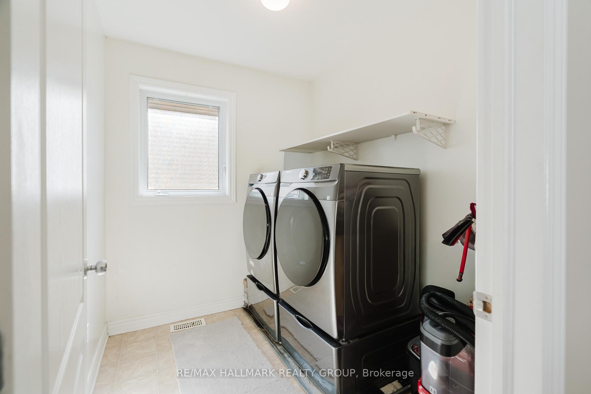 Photo 32 of 800 Long Point Circle, Ottawa, Blossom Park/Kemp Park/Findlay Creek — HOMEH