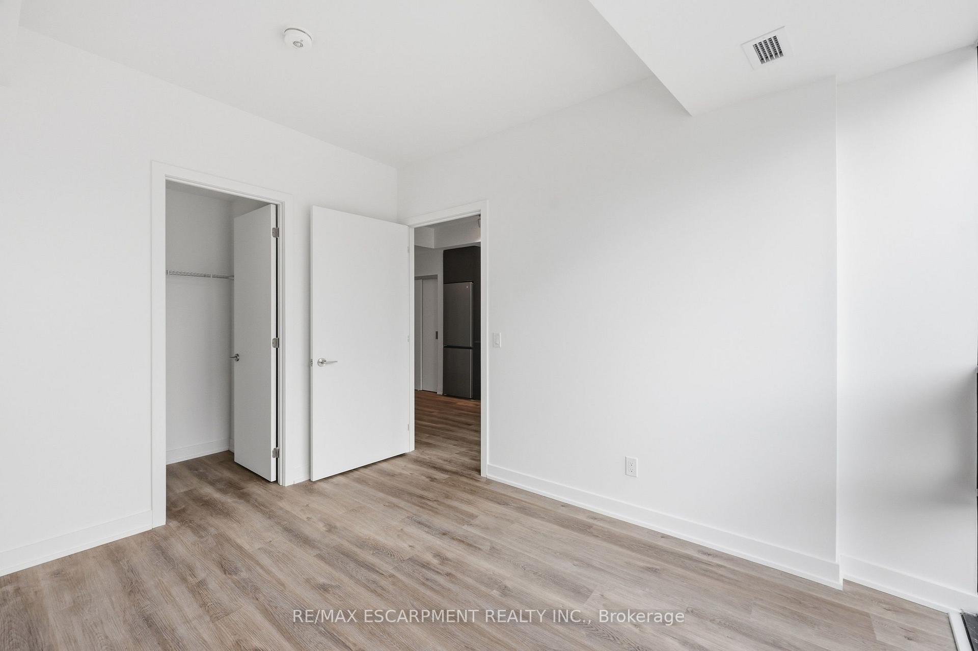 Photo 11 of Unit 606, 91 John Street N, Hamilton, Beasley — HOMEH