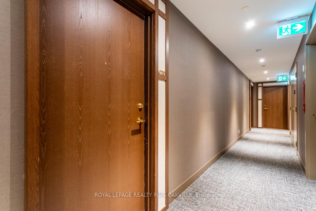 Photo 6 of Unit 3801, 7890 Jane Street, Vaughan, Vaughan Corporate Centre — HOMEH