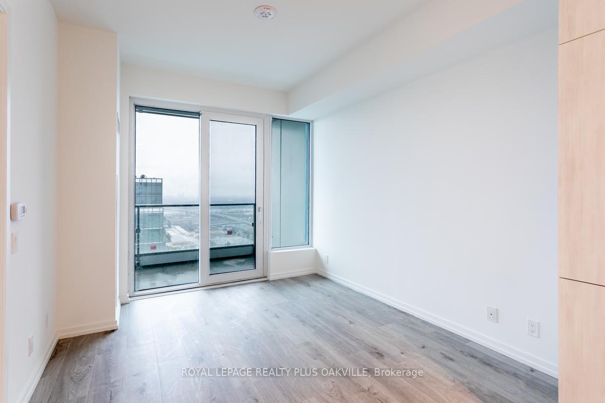 Photo 10 of Unit 3801, 7890 Jane Street, Vaughan, Vaughan Corporate Centre — HOMEH