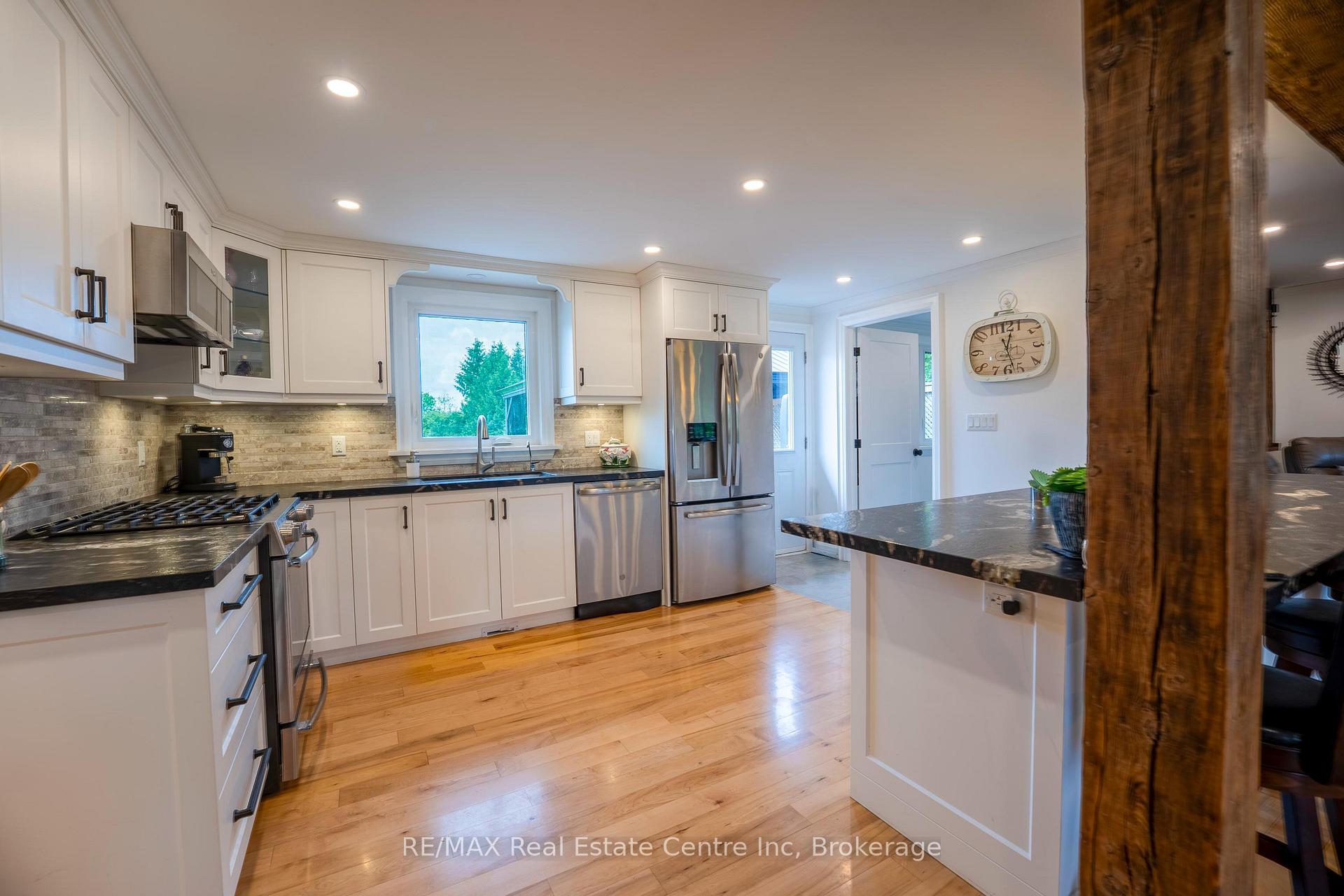 Photo 13 of 3988 Hwy 6, Puslinch, Crieff/Aikensville/Killean — HOMEH