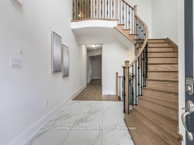 Photo 2 of 8 Kambalda Road, Brampton, Brampton North — HOMEH