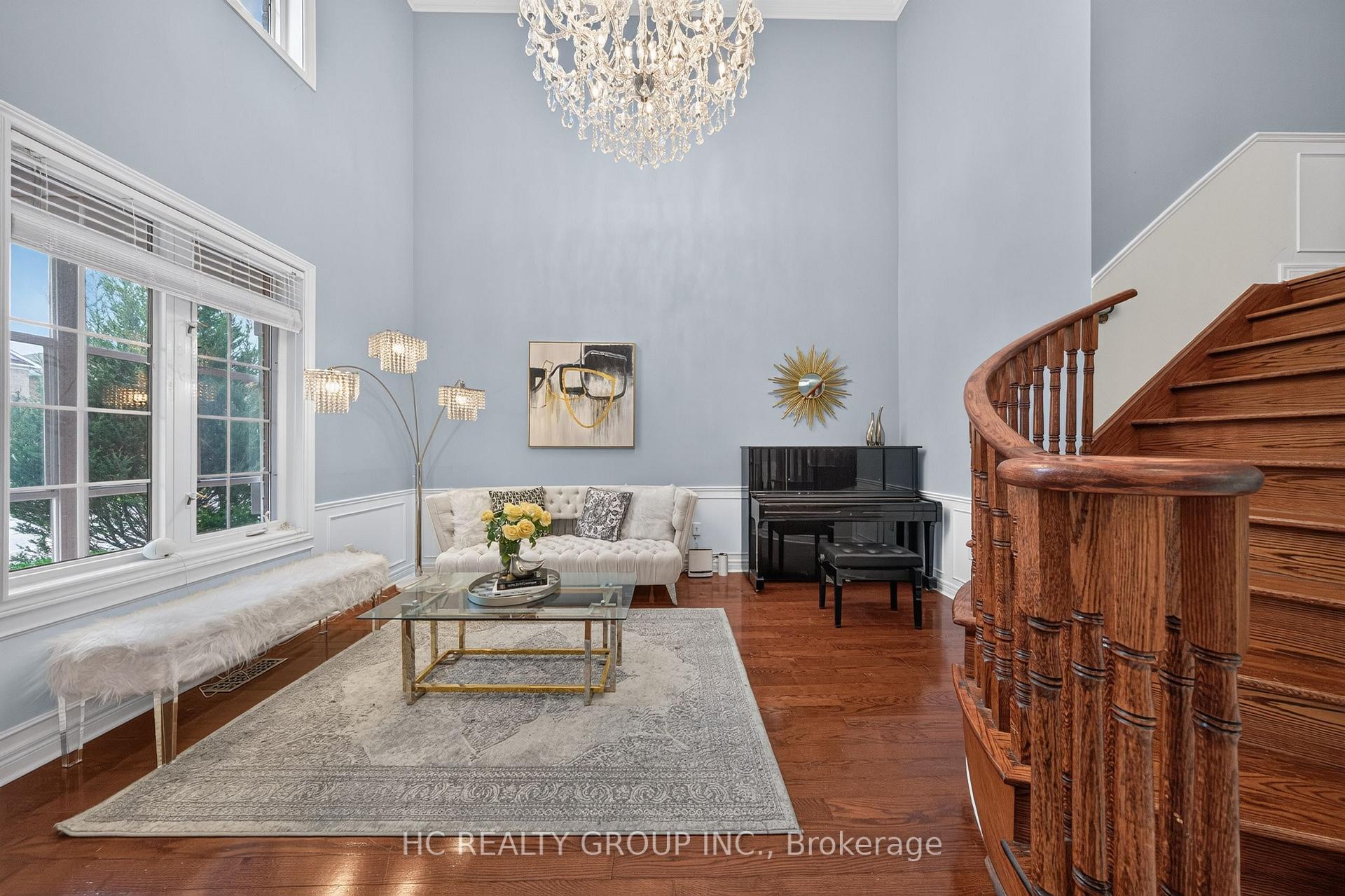 Photo 6 of 21 Wolf Trail Crescent, Richmond Hill, Jefferson — HOMEH