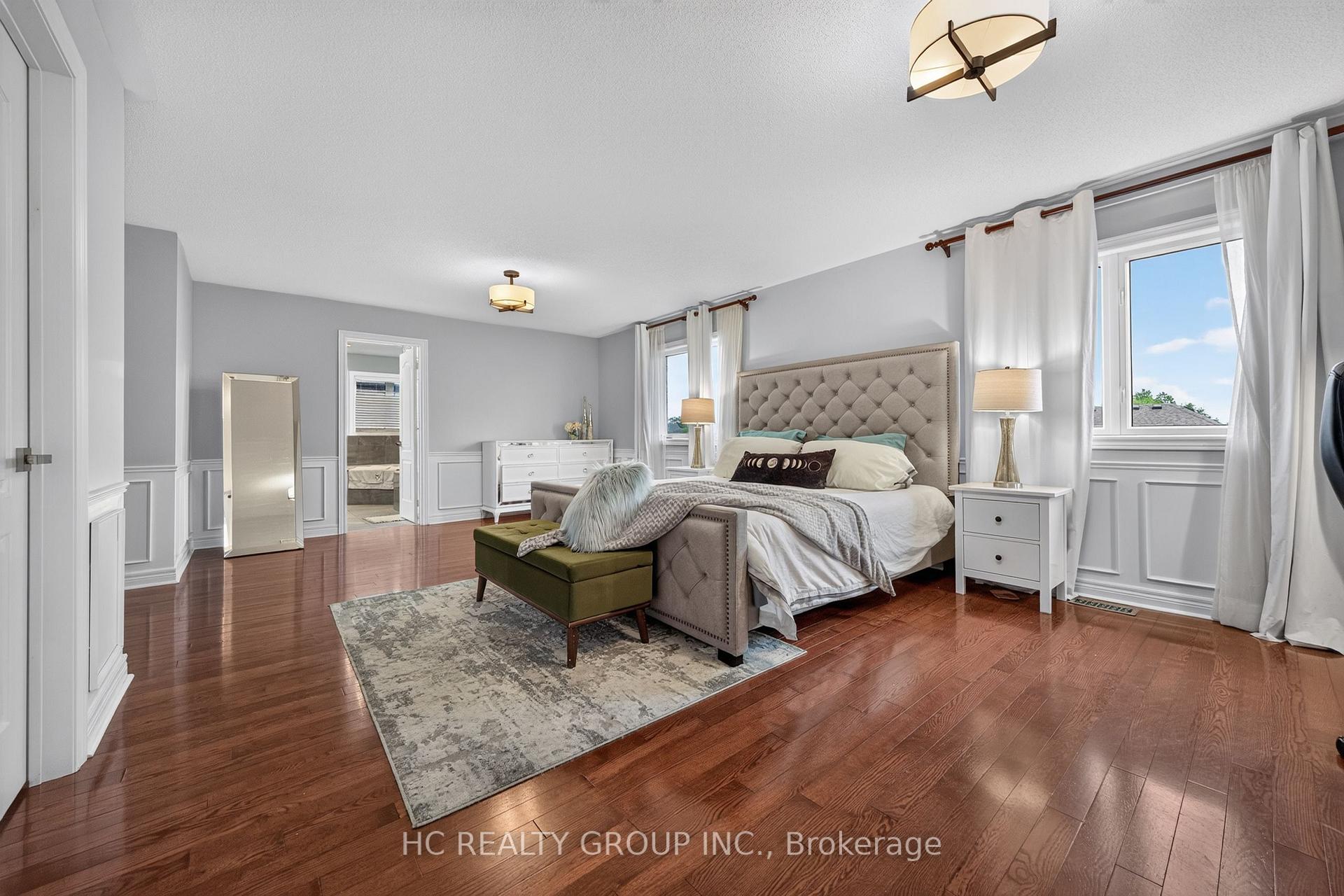 Photo 25 of 21 Wolf Trail Crescent, Richmond Hill, Jefferson — HOMEH