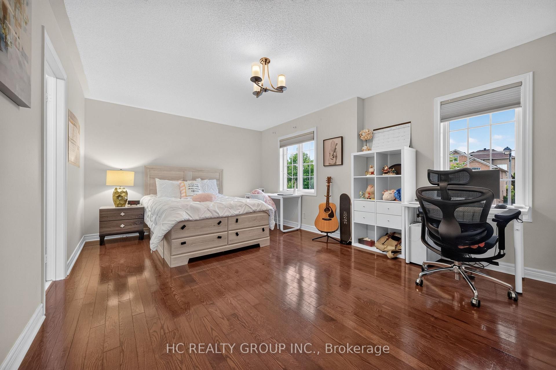 Photo 29 of 21 Wolf Trail Crescent, Richmond Hill, Jefferson — HOMEH