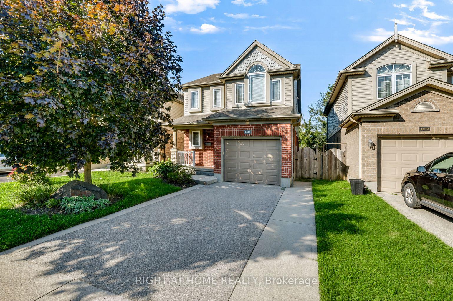 Photo 1 of 1811 Rollingacres Drive, London, North C — HOMEH