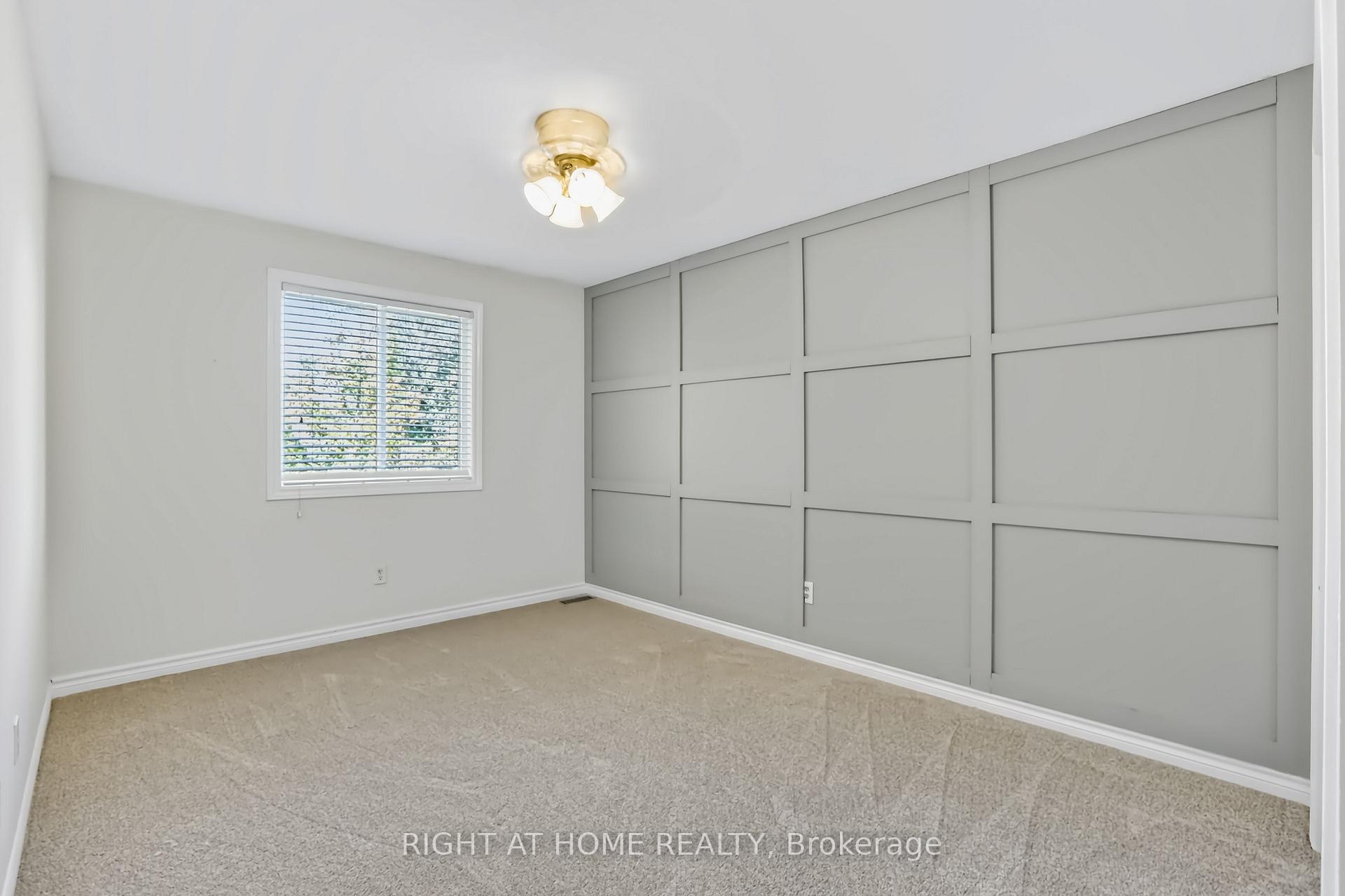 Photo 15 of 1811 Rollingacres Drive, London, North C — HOMEH