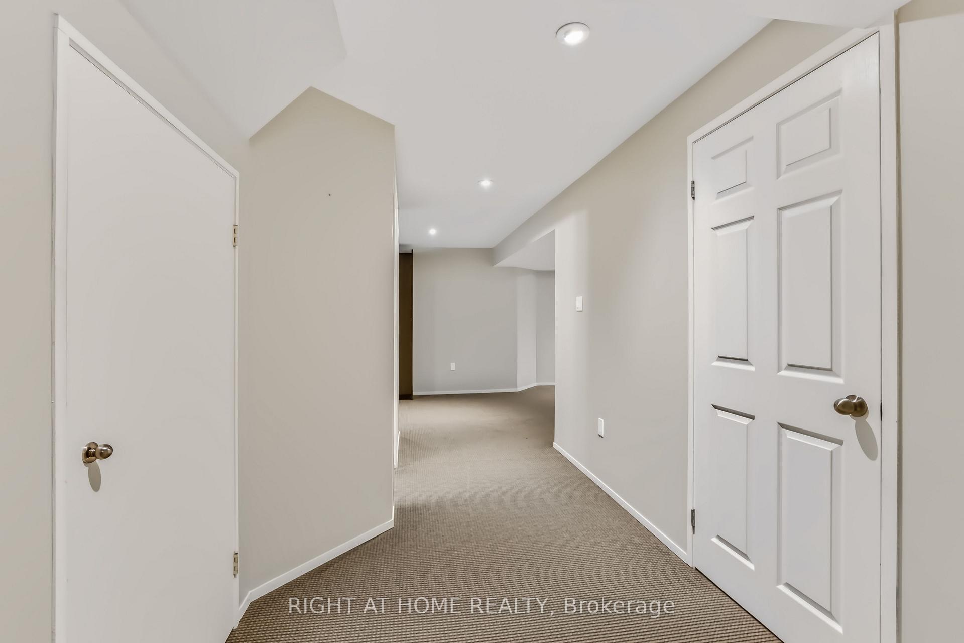 Photo 23 of 1811 Rollingacres Drive, London, North C — HOMEH