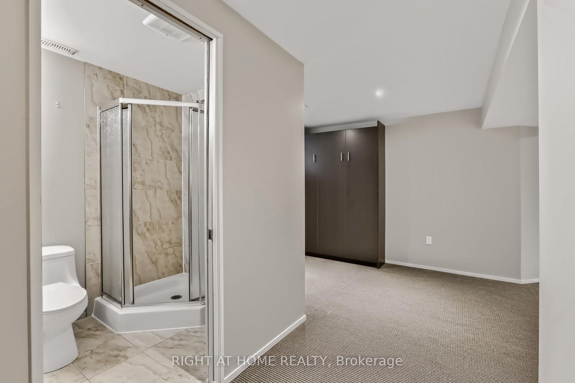 Photo 24 of 1811 Rollingacres Drive, London, North C — HOMEH