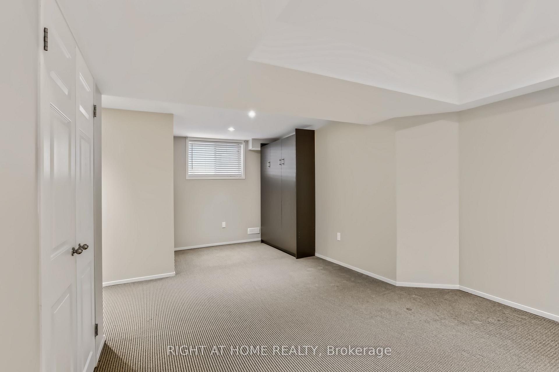Photo 28 of 1811 Rollingacres Drive, London, North C — HOMEH