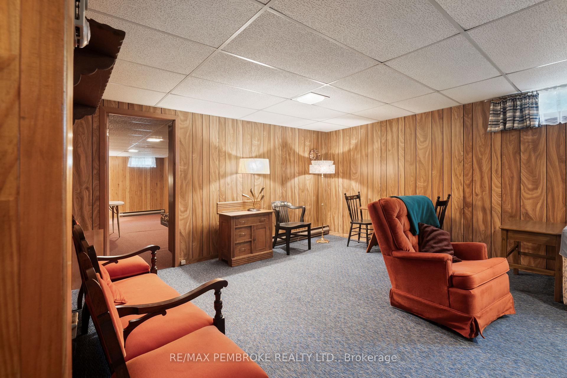 Photo 30 of 504 Wallace Street, Pembroke, Pembroke — HOMEH