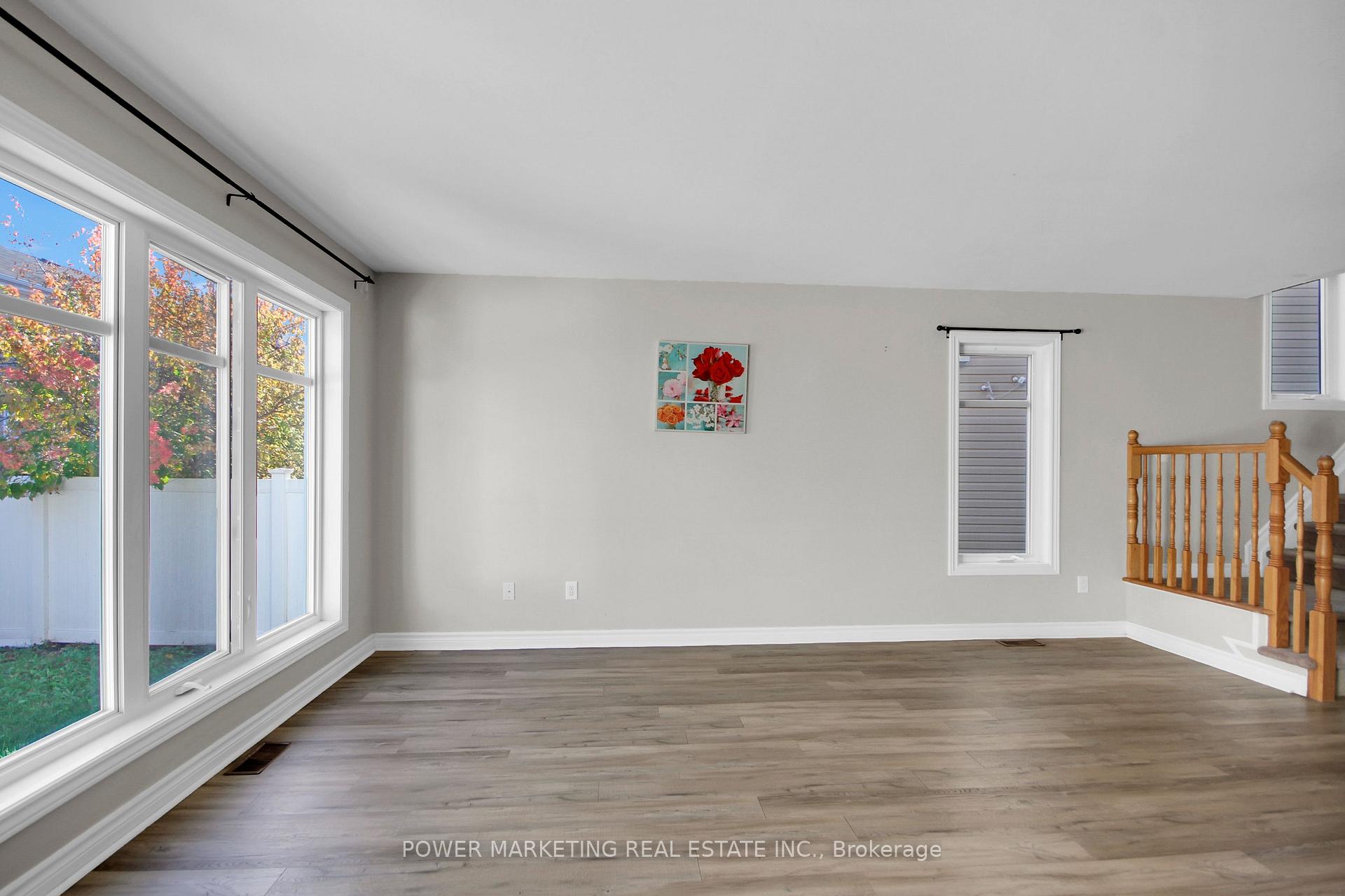 Photo 11 of 207 Hidden Meadow Avenue, Ottawa, Blossom Park/Kemp Park/Findlay Creek — HOMEH