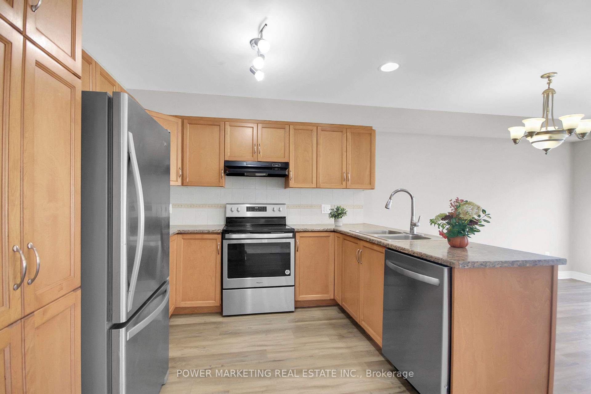 Photo 17 of 207 Hidden Meadow Avenue, Ottawa, Blossom Park/Kemp Park/Findlay Creek — HOMEH