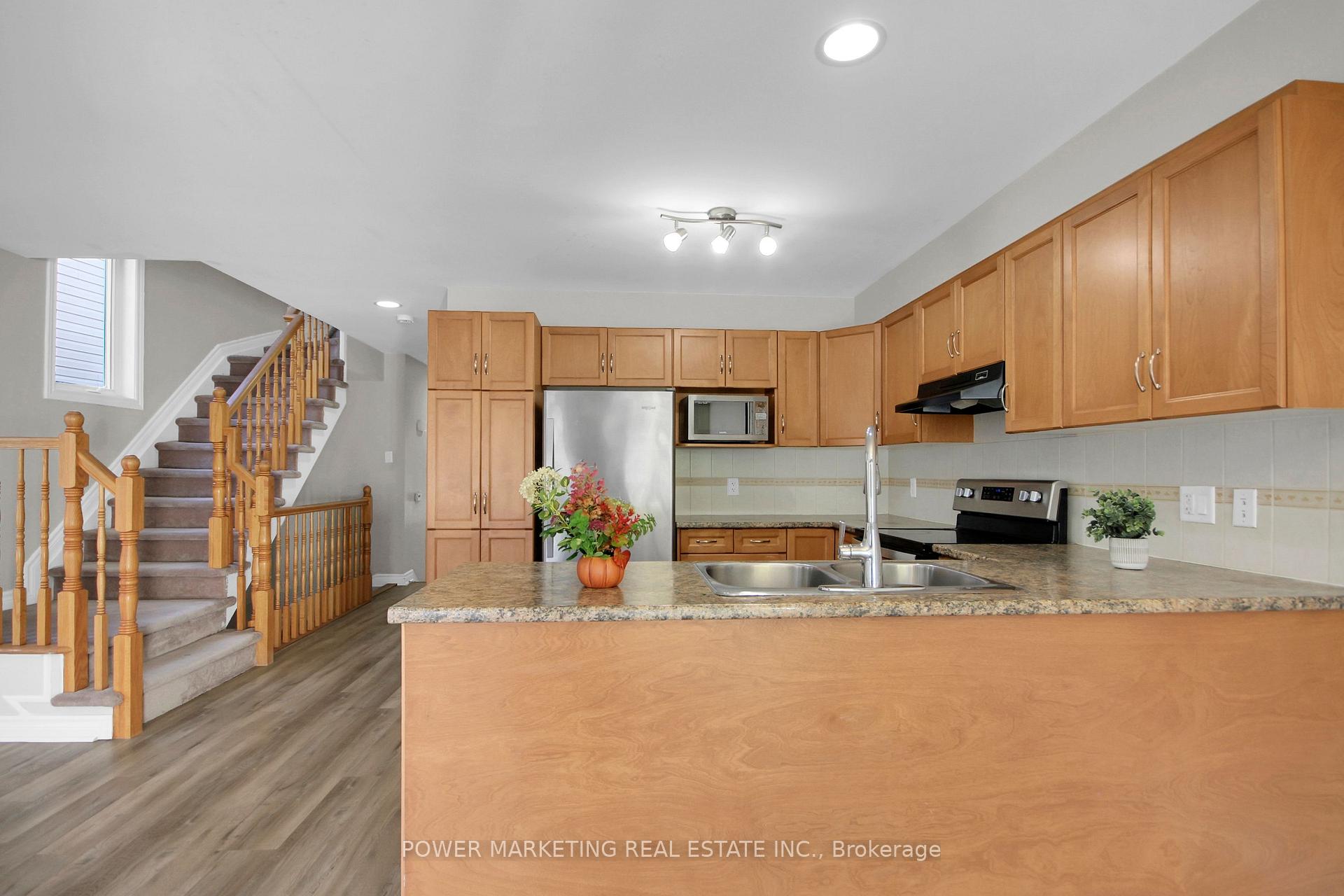 Photo 21 of 207 Hidden Meadow Avenue, Ottawa, Blossom Park/Kemp Park/Findlay Creek — HOMEH