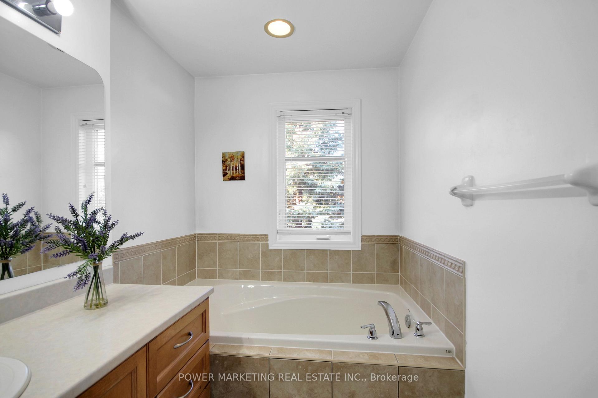 Photo 28 of 207 Hidden Meadow Avenue, Ottawa, Blossom Park/Kemp Park/Findlay Creek — HOMEH