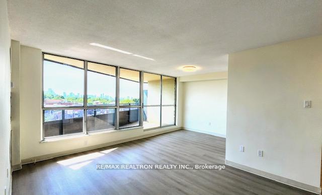 Photo 3 of Unit 1002, 21 Vaughan Road, Toronto, Wychwood — HOMEH