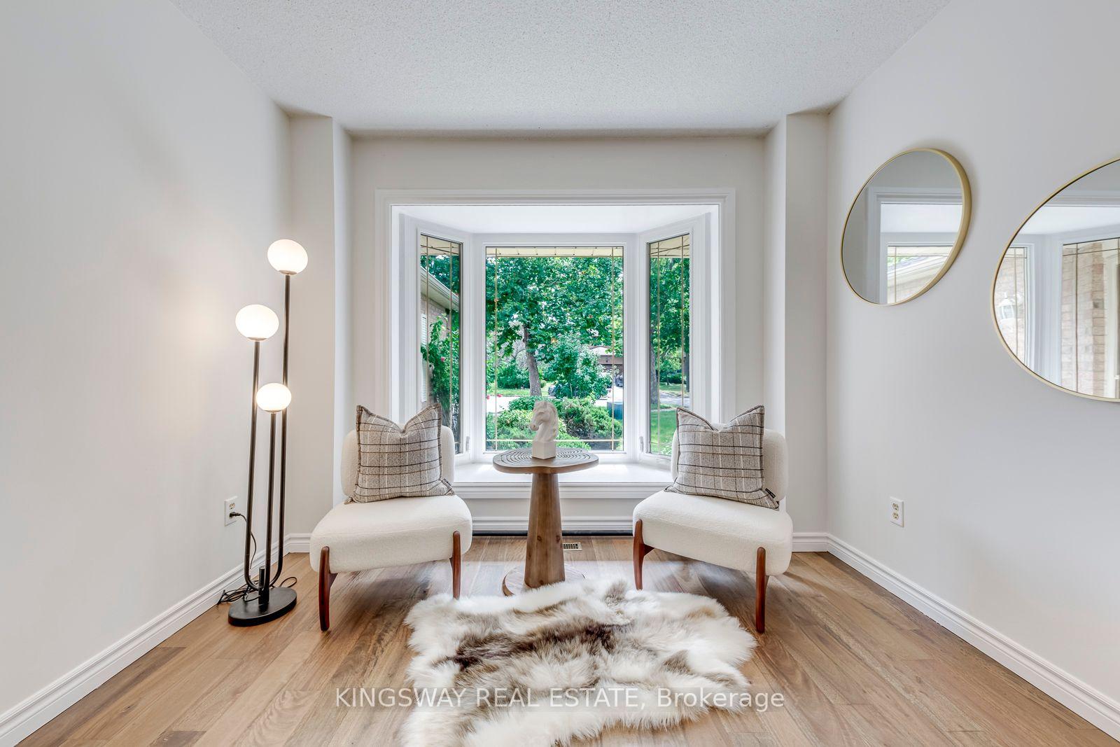 Photo 5 of 3603 Kelso Crescent, Mississauga, Erin Mills — HOMEH