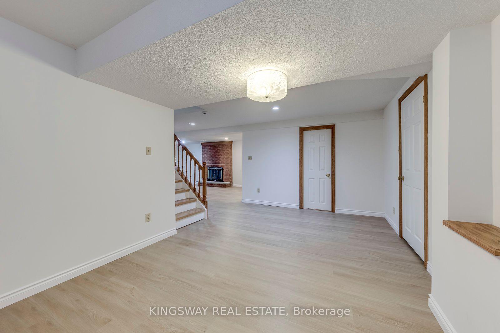 Photo 35 of 3603 Kelso Crescent, Mississauga, Erin Mills — HOMEH