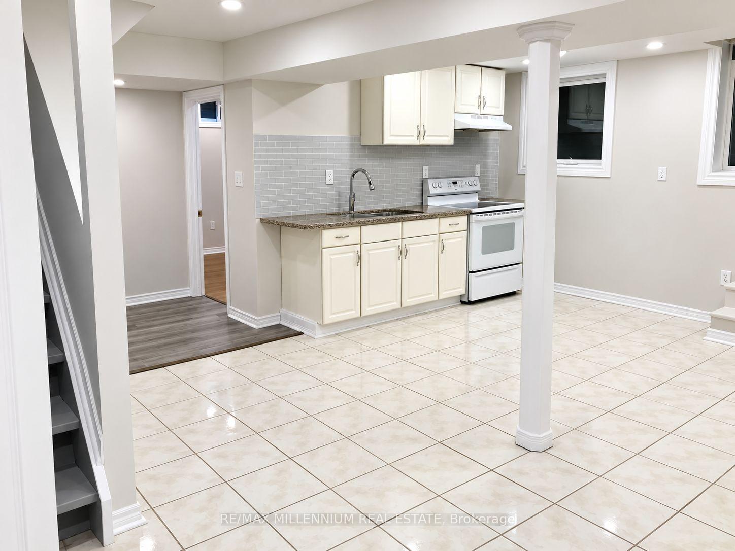 Photo 1 of Unit Basement, 90 Whitehaven Drive, Brampton, Heart Lake West — HOMEH