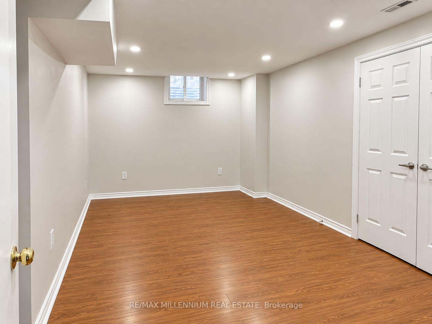 Photo 5 of Unit Basement, 90 Whitehaven Drive, Brampton, Heart Lake West — HOMEH