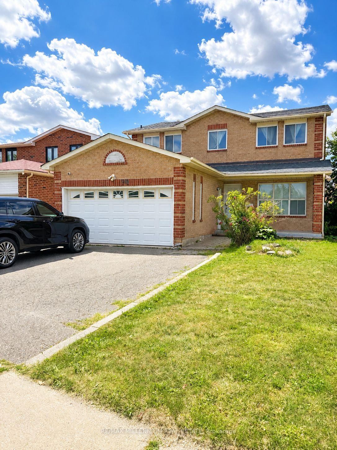 Photo 2 of Unit Basement, 90 Whitehaven Drive, Brampton, Heart Lake West — HOMEH