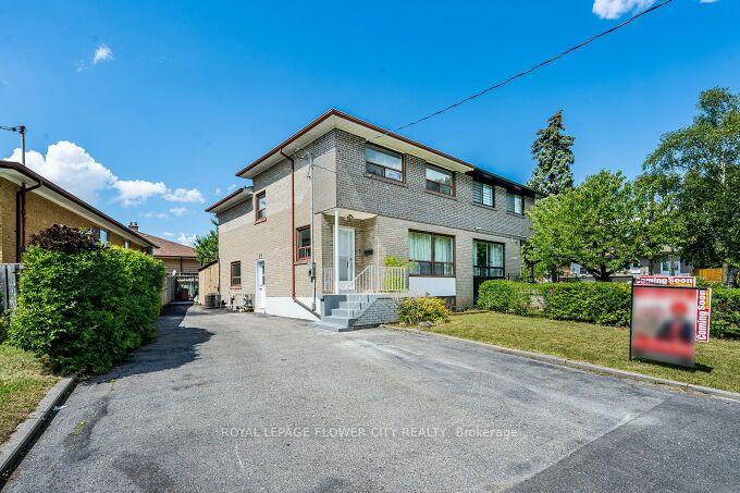 Photo of 3 Clayhall Crescent
