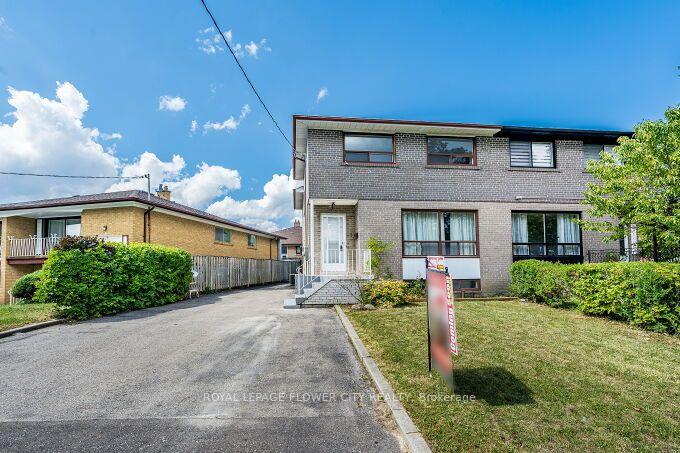 Photo of 3 Clayhall Crescent