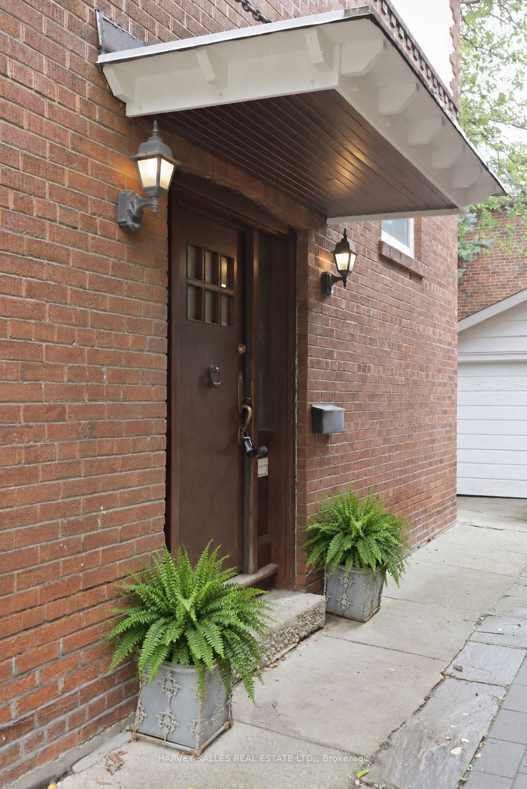 Photo 3 of 231 Glengrove Avenue W, Toronto, Lawrence Park South — HOMEH