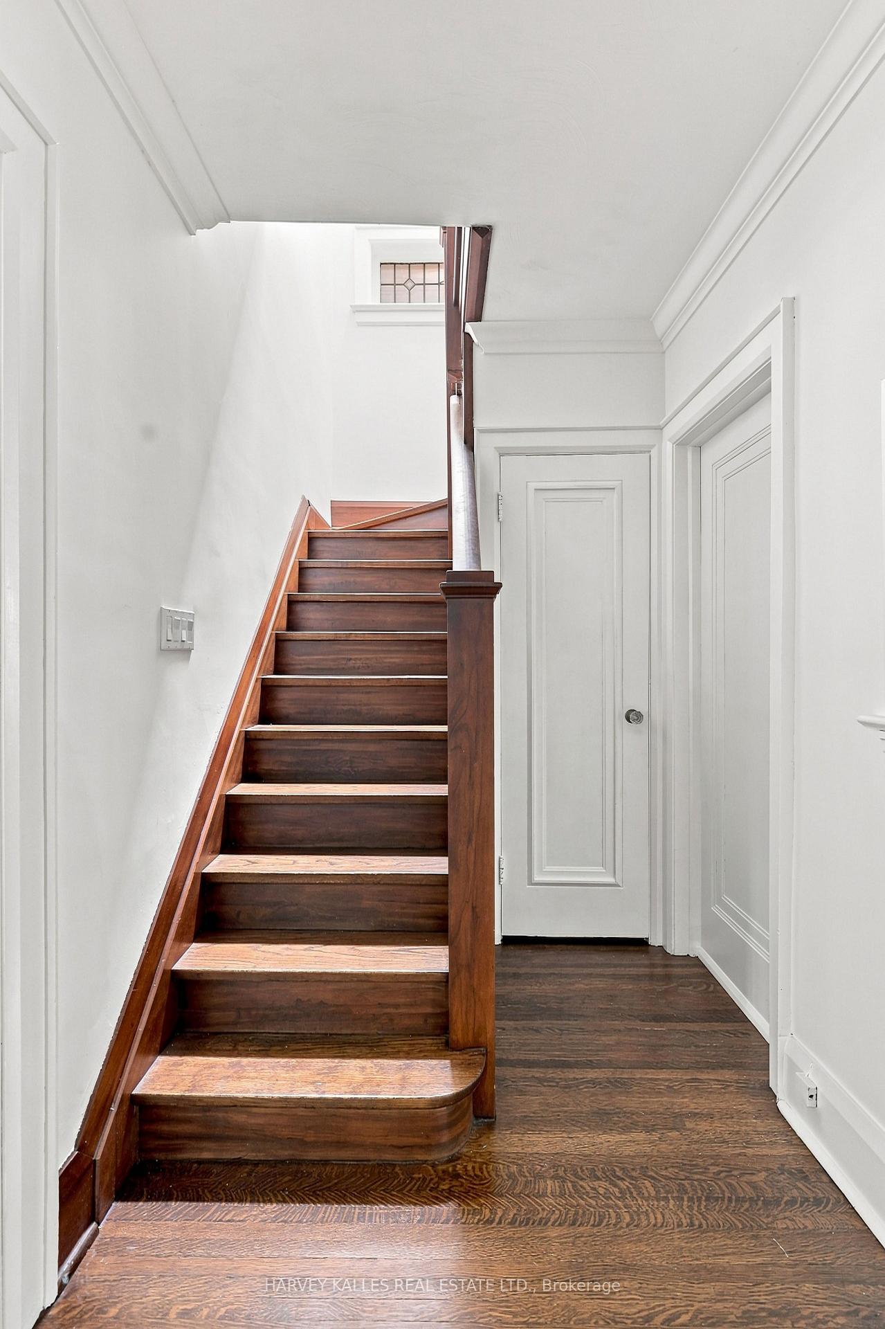Photo 28 of 231 Glengrove Avenue W, Toronto, Lawrence Park South — HOMEH