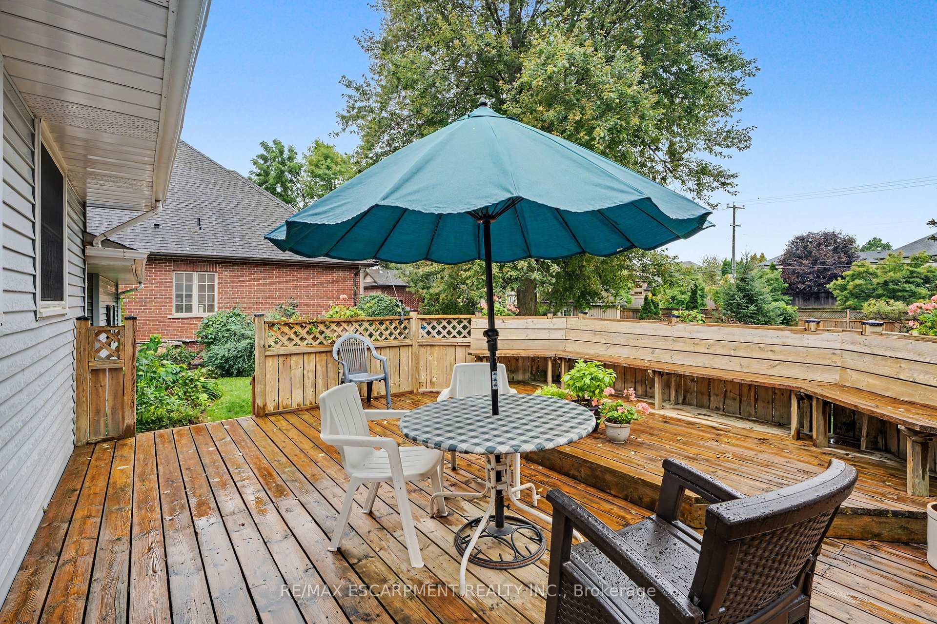 Photo 34 of 11 Miller Drive, Hamilton, Ancaster — HOMEH