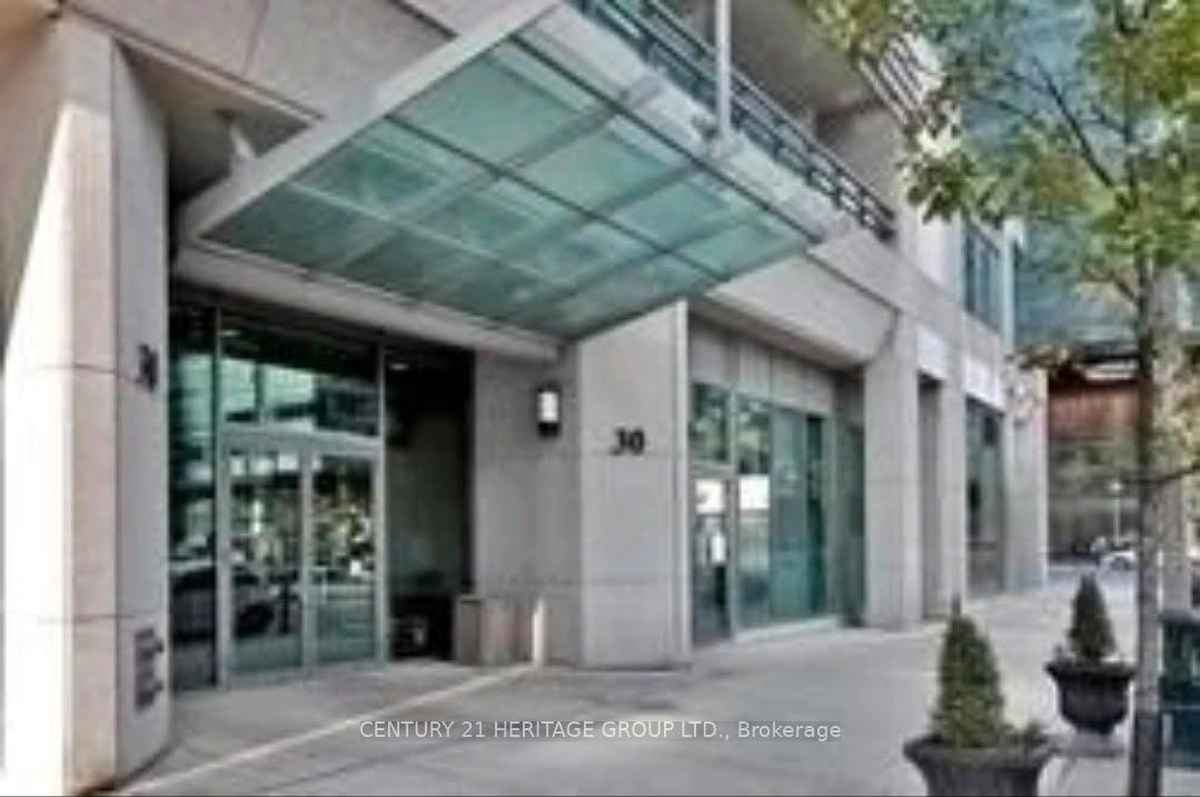 Photo 2 of Unit 3109, 30 Grand Trunk Crescent, Toronto, Waterfront Communities — HOMEH