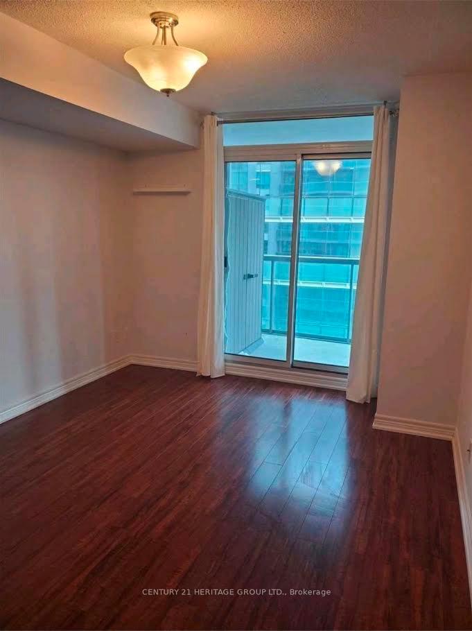 Photo 7 of Unit 3109, 30 Grand Trunk Crescent, Toronto, Waterfront Communities — HOMEH