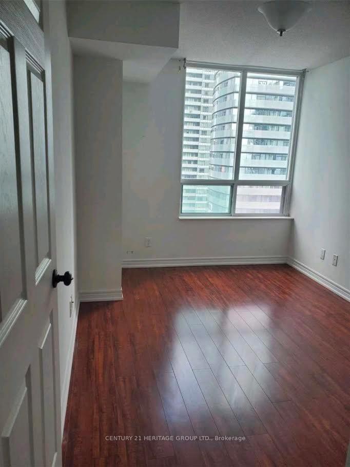 Photo 8 of Unit 3109, 30 Grand Trunk Crescent, Toronto, Waterfront Communities — HOMEH
