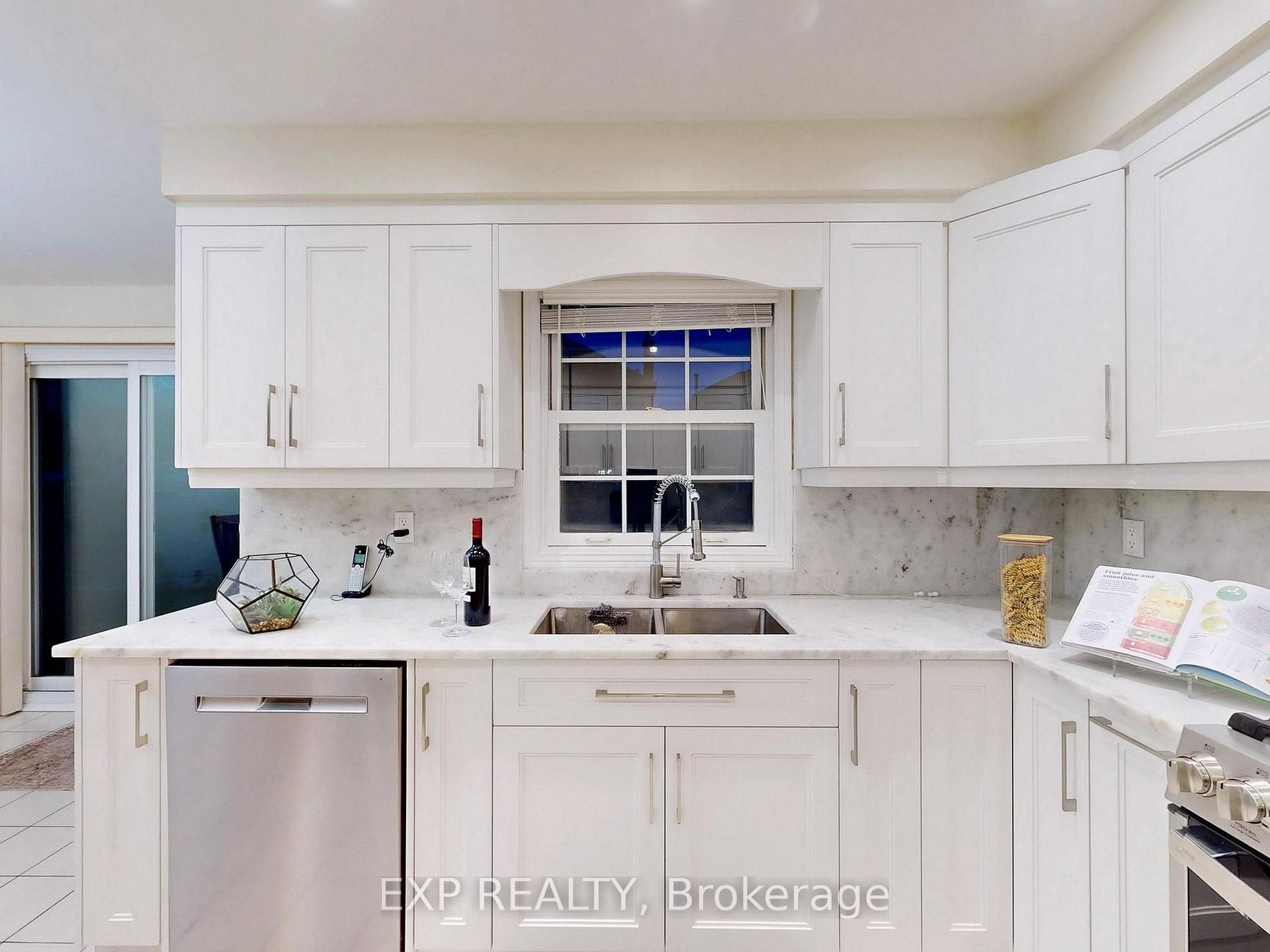 Photo 15 of 41 Bobcat Street, Brampton, Sandringham-Wellington — HOMEH