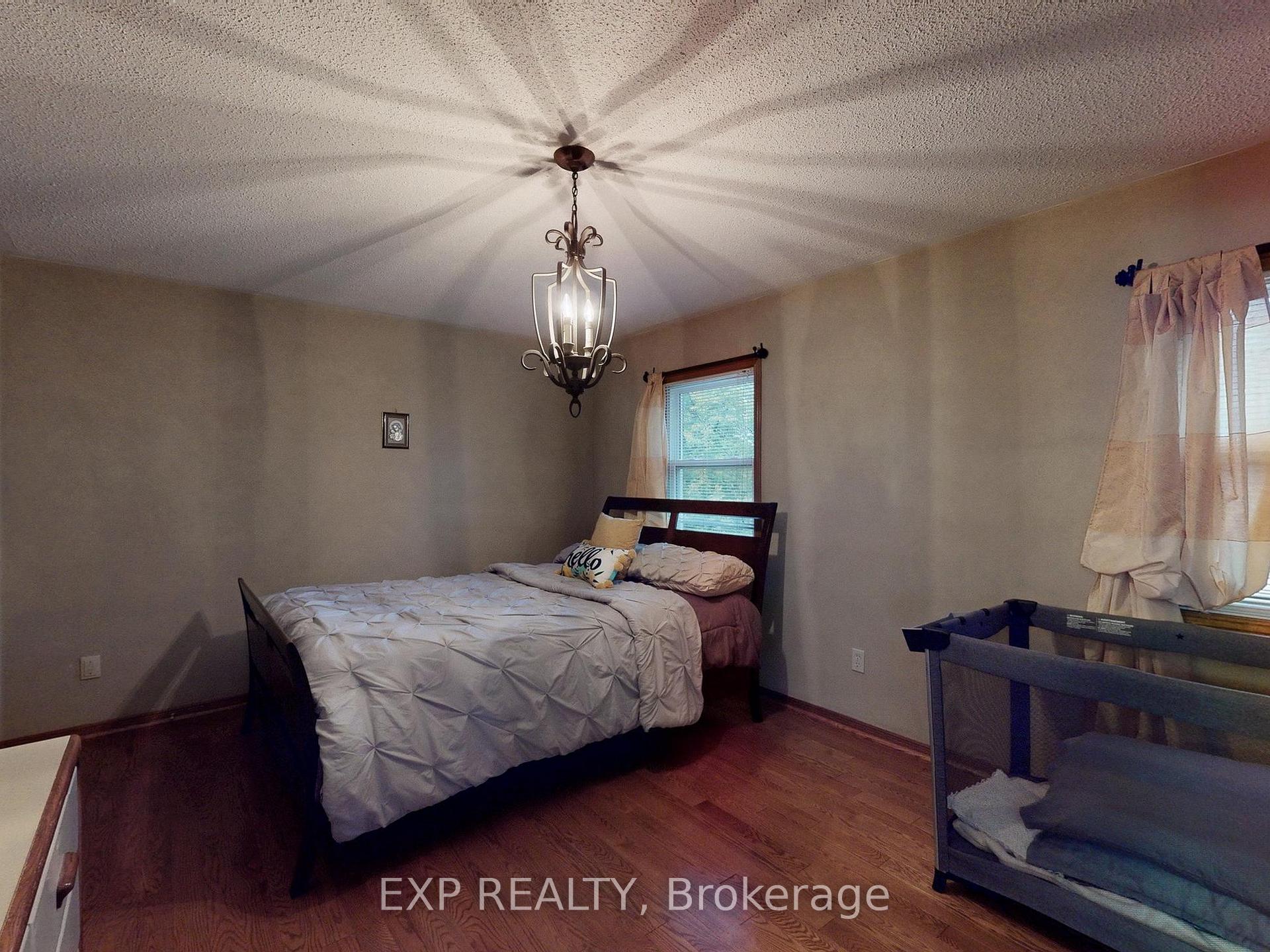 Photo 32 of 41 Bobcat Street, Brampton, Sandringham-Wellington — HOMEH