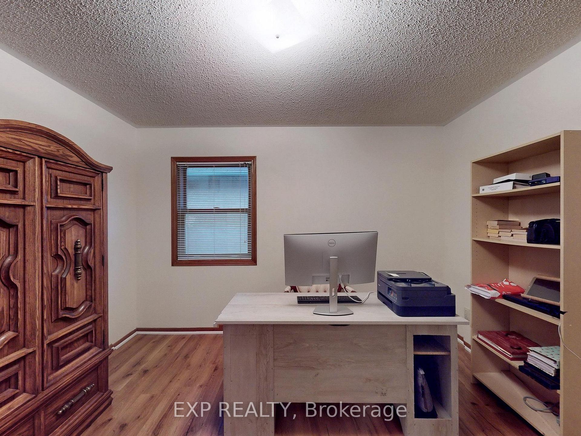 Photo 35 of 41 Bobcat Street, Brampton, Sandringham-Wellington — HOMEH