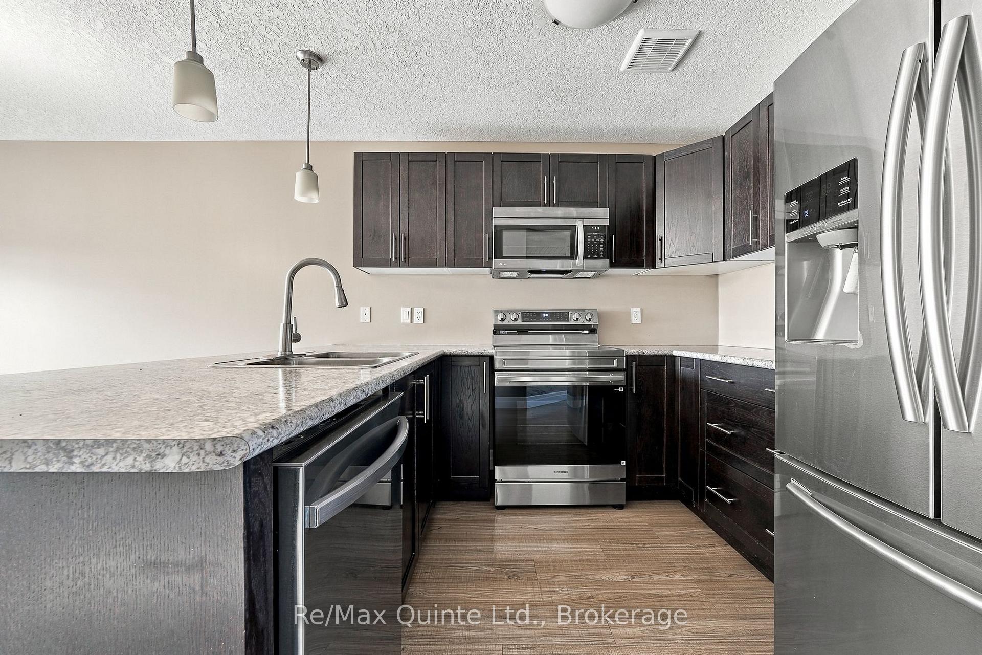 Photo 13 of 32 Cortland Crescent, Quinte West, Murray Ward — HOMEH
