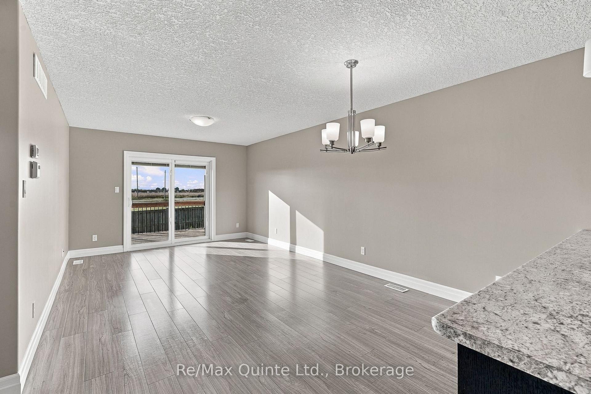 Photo 17 of 32 Cortland Crescent, Quinte West, Murray Ward — HOMEH