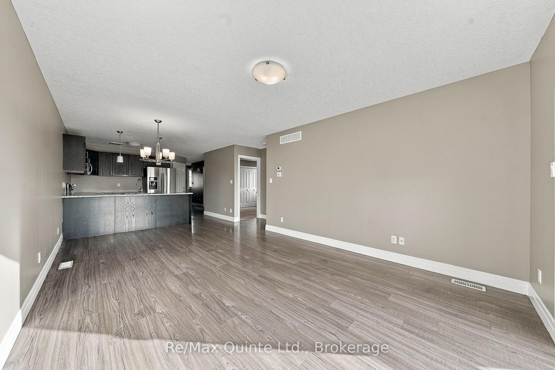 Photo 18 of 32 Cortland Crescent, Quinte West, Murray Ward — HOMEH