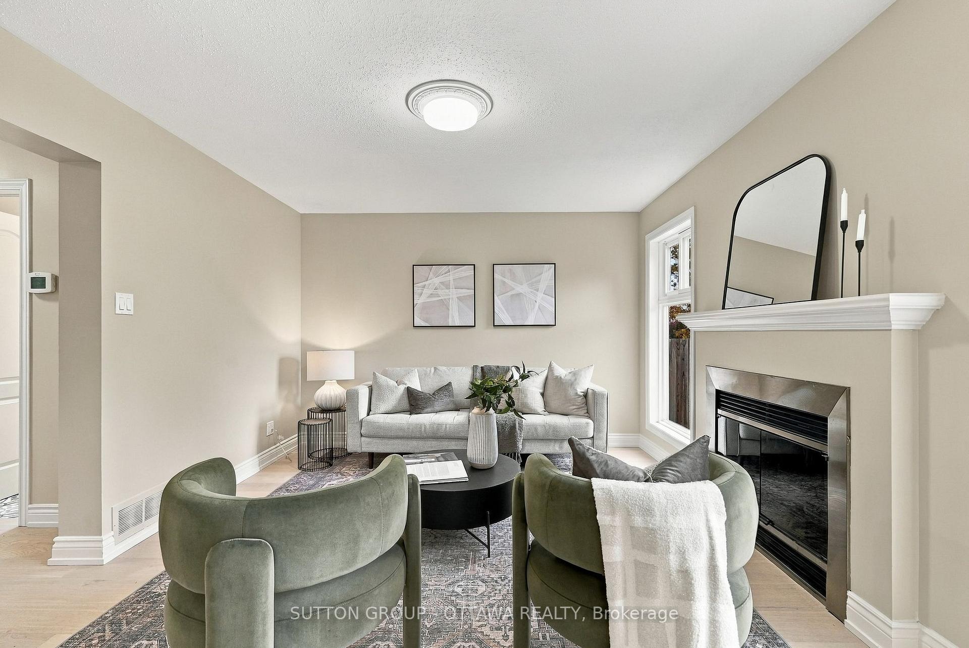 Photo 14 of 476 Rougemount Crescent, Ottawa, Fallingbrook/Gardenway South — HOMEH