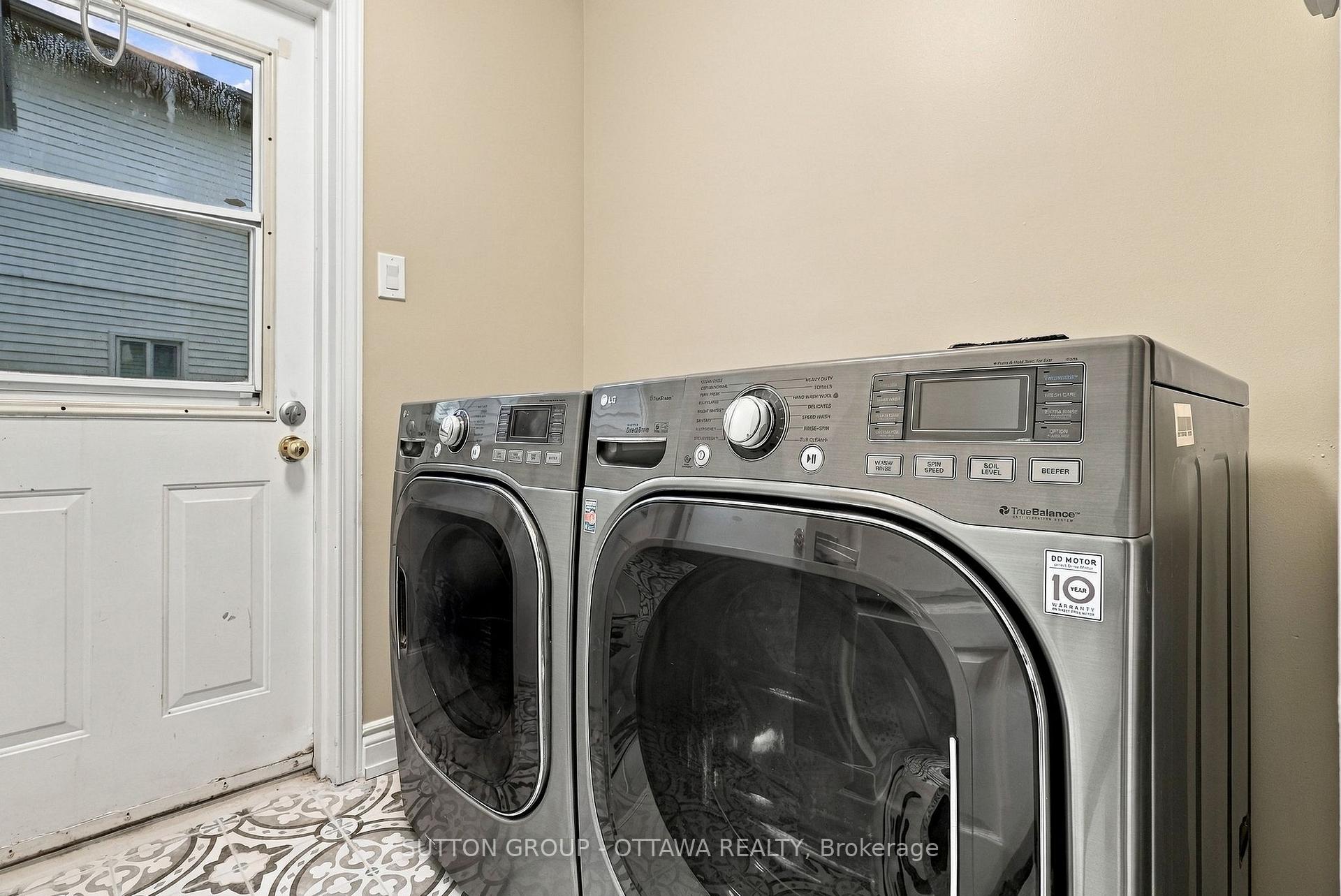 Photo 24 of 476 Rougemount Crescent, Ottawa, Fallingbrook/Gardenway South — HOMEH