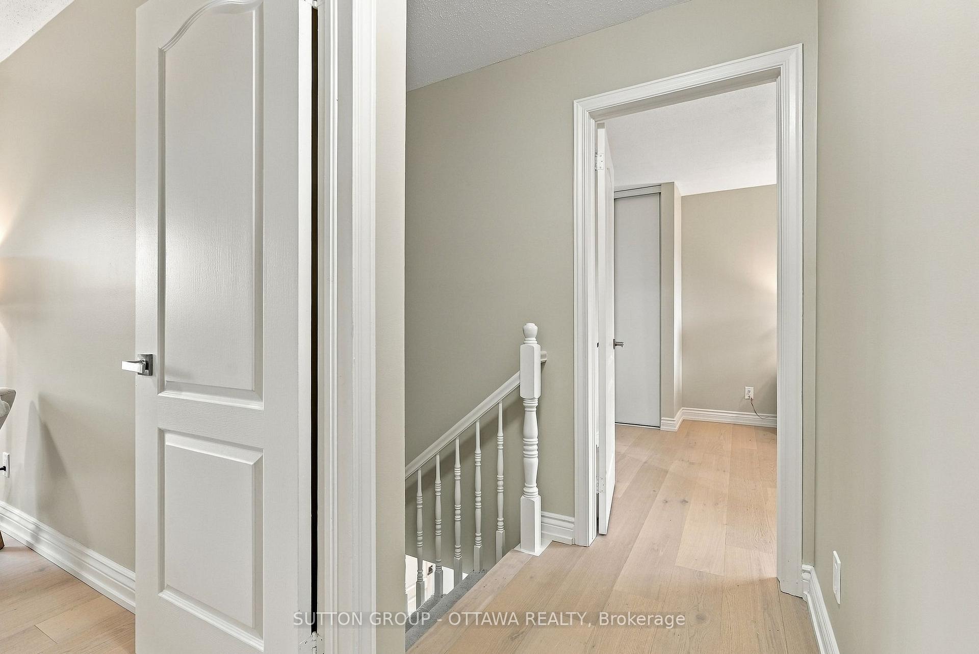 Photo 25 of 476 Rougemount Crescent, Ottawa, Fallingbrook/Gardenway South — HOMEH